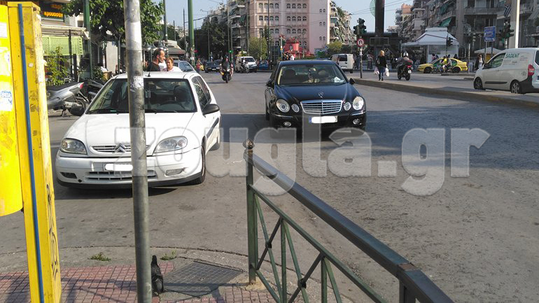 Κορυφαία… παρκαρίσματα στα Κάτω Πατήσια